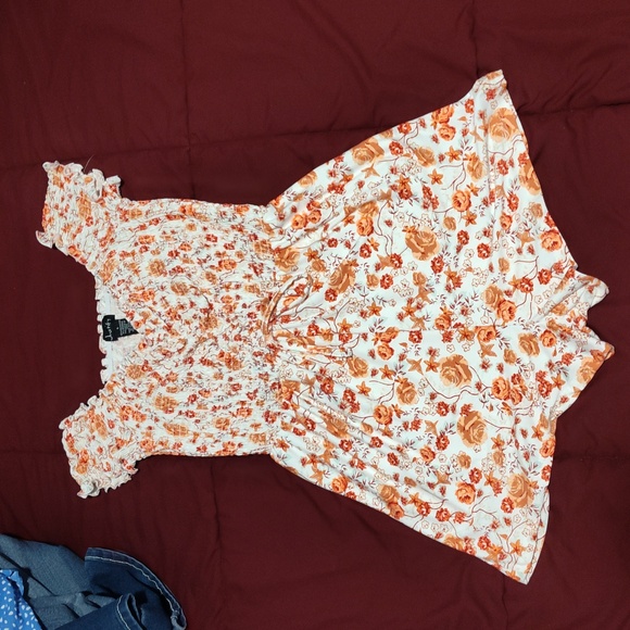 Romper - Picture 1 of 3